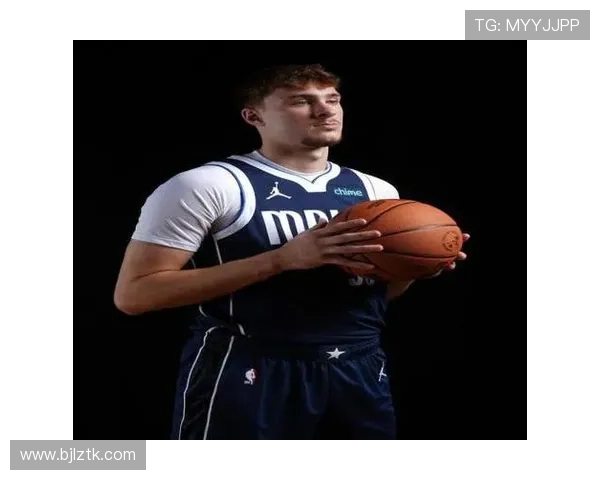 帕金斯预测弗拉格赛季结束将获最佳新秀并进入联盟前25名